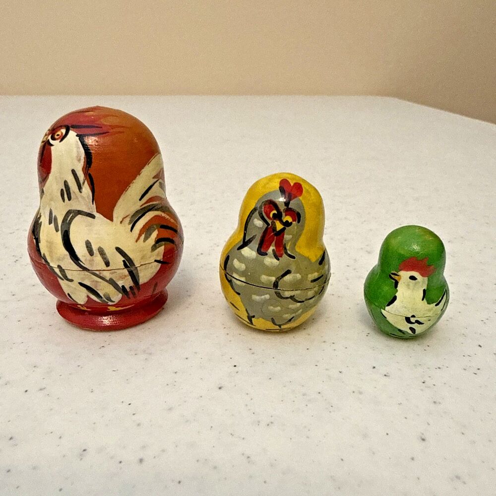 Wood Handpainted Nesting Doll Rooster Chicken With Egg Matryoshka Doll 3pcs